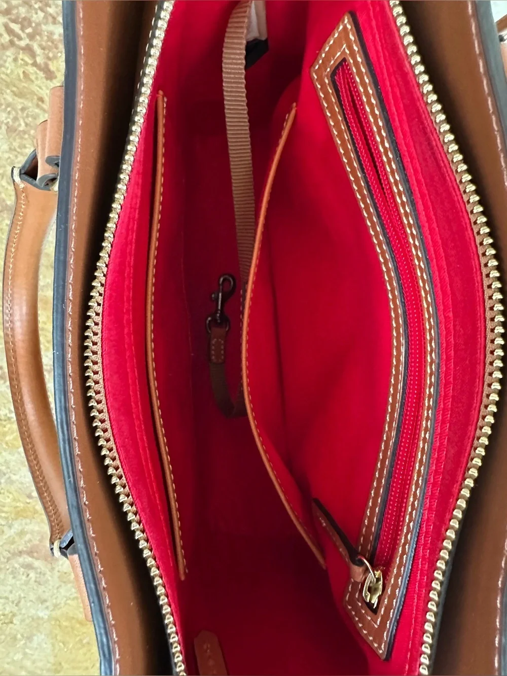 Dooney & Bourke Wexford Leather Small Heidi Satchel in Chestnut Brown K2625845